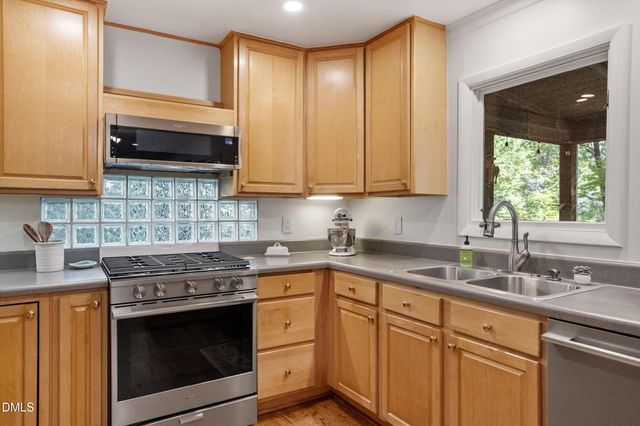 1105 Shadyside Drive, Raleigh, NC 27612