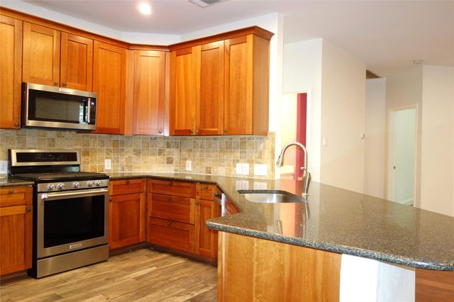 3912 Newland DR, Round Rock, TX 78681