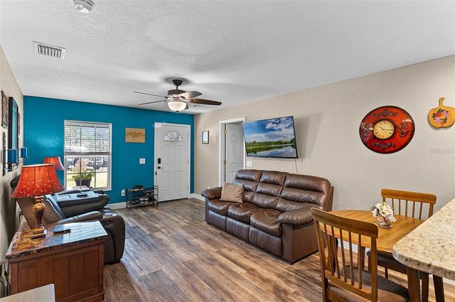 20 SUGAR PINE LOOP, Lake Wales, FL 33898