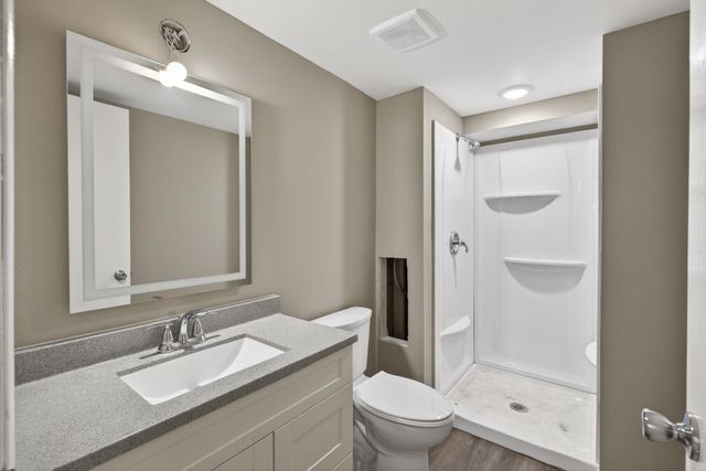 1923 Vale Avenue NW, Elk River, MN 55330