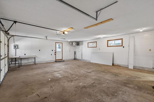 1923 Vale Avenue NW, Elk River, MN 55330