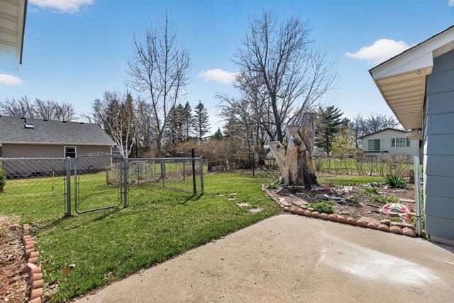 1923 Vale Avenue NW, Elk River, MN 55330