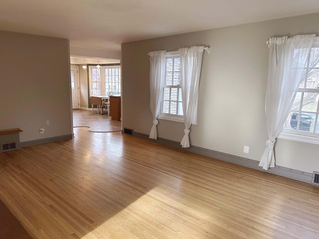 1803 Arona Street, Falcon Heights, MN 55113