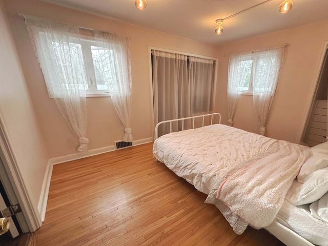 1803 Arona Street, Falcon Heights, MN 55113