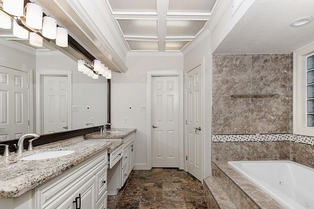 1111 Fleetwood Place Drive, Houston, TX 77079