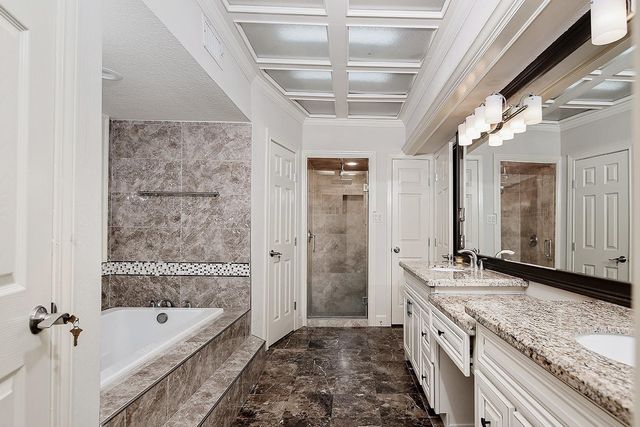 1111 Fleetwood Place Drive, Houston, TX 77079