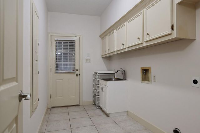 1111 Fleetwood Place Drive, Houston, TX 77079