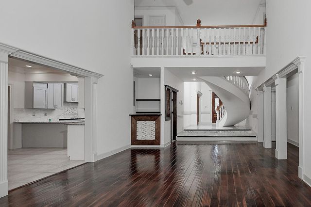 1111 Fleetwood Place Drive, Houston, TX 77079