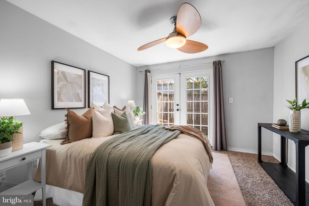 Image 24 of property listing at 511 S BRADFORD ST S, Baltimore, MD 21224