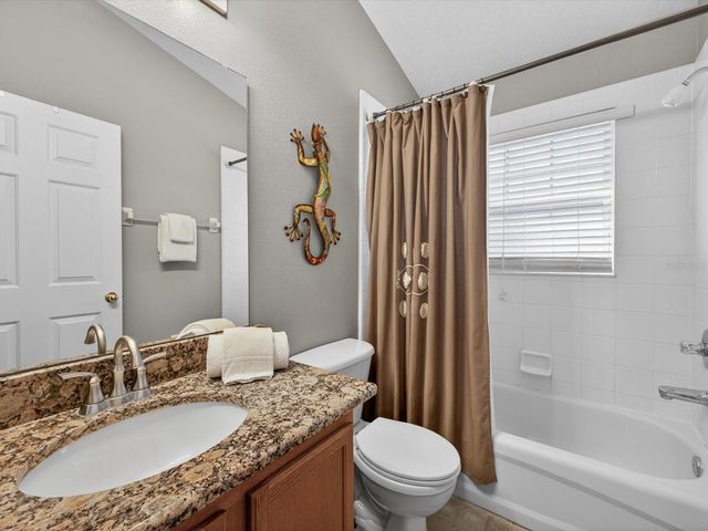 344 LAKE SHORE PARKWAY, Davenport, FL 33896