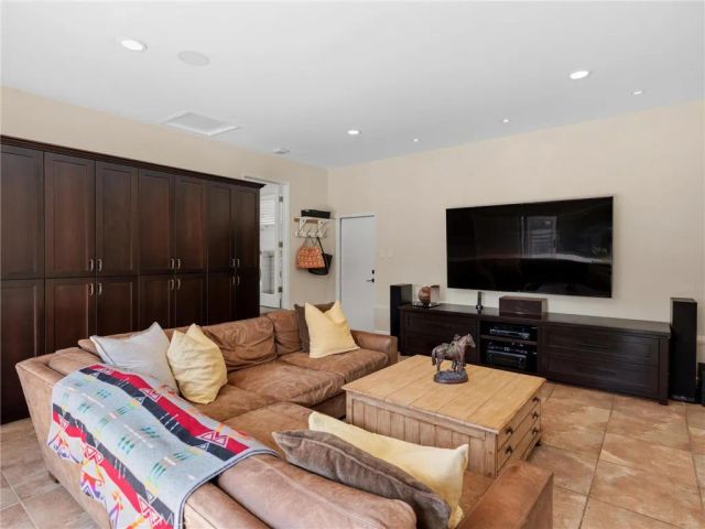 436 Via Media, Palos Verdes Estates, CA 90274