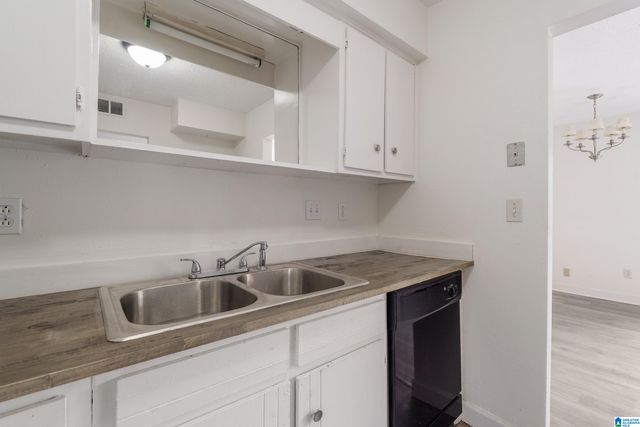 2409 Arlington Cres Apt D, Birmingham, AL 35205