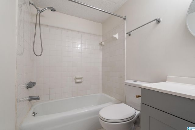 2409 Arlington Cres Apt D, Birmingham, AL 35205