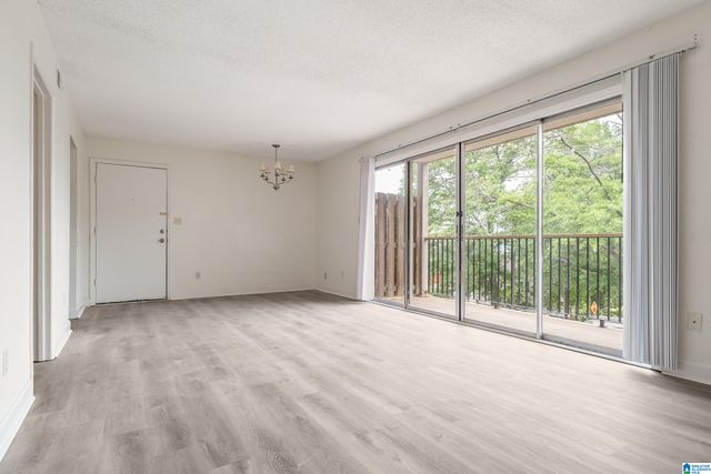 2409 Arlington Cres Apt D, Birmingham, AL 35205