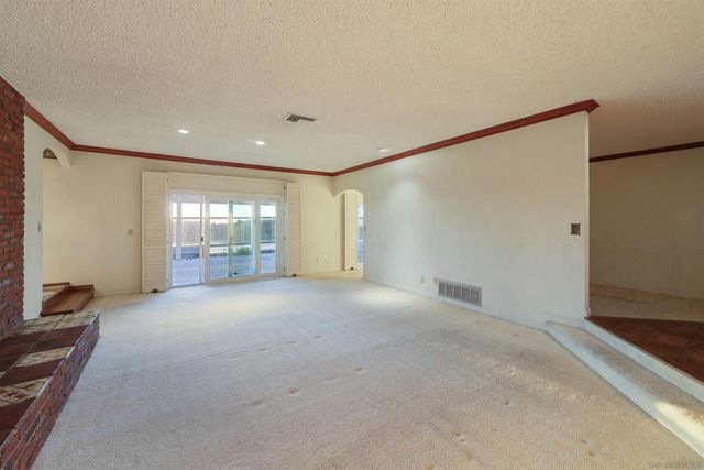 9515 Bonnie Lynn Way, La Mesa, CA 91941