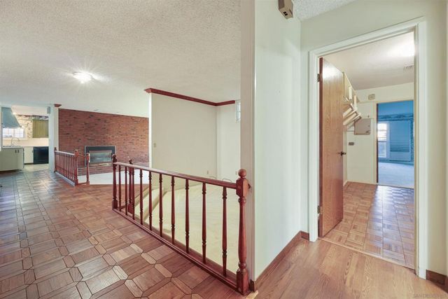 9515 Bonnie Lynn Way, La Mesa, CA 91941