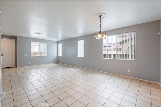 12569 Mesa View Drive, Victorville, CA 92392