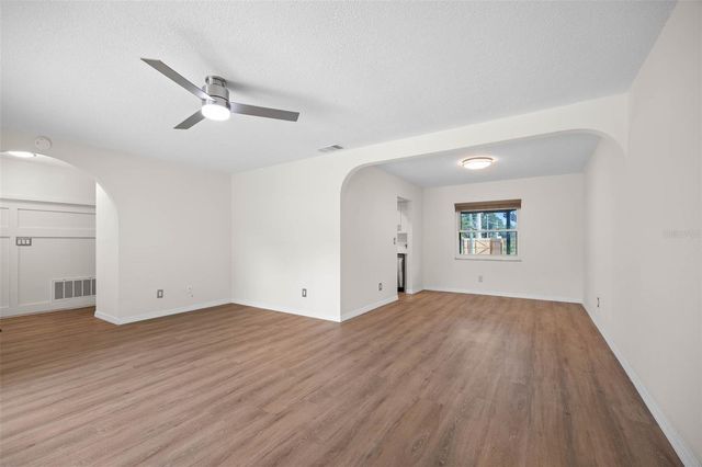 12481 REGENCY AVENUE, Seminole, FL 33772