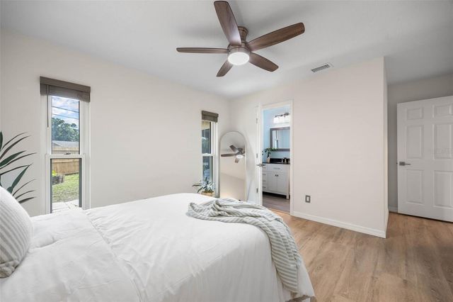 12481 REGENCY AVENUE, Seminole, FL 33772