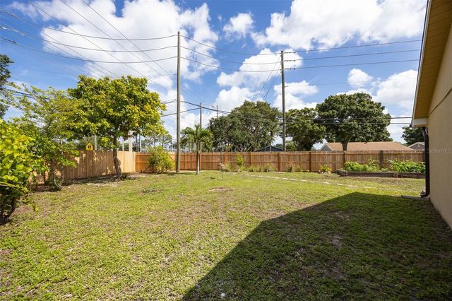 12481 REGENCY AVENUE, Seminole, FL 33772