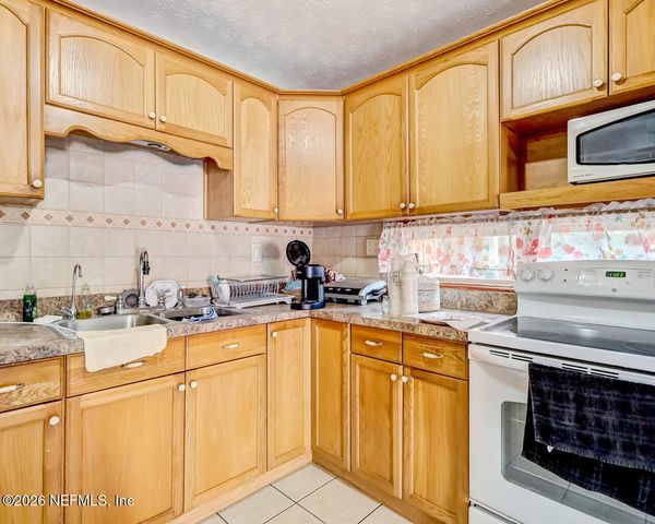 485 LOGAN Avenue, Orange Park, FL 32065