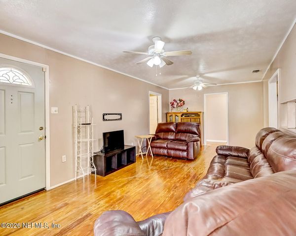 485 LOGAN Avenue, Orange Park, FL 32065