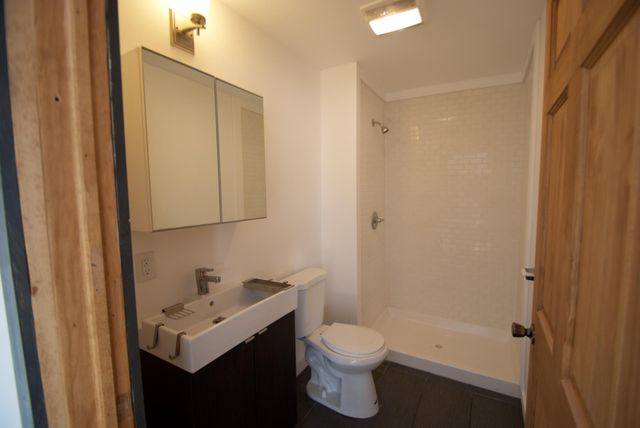 25 E 26th Street 3, Minneapolis, MN 55404