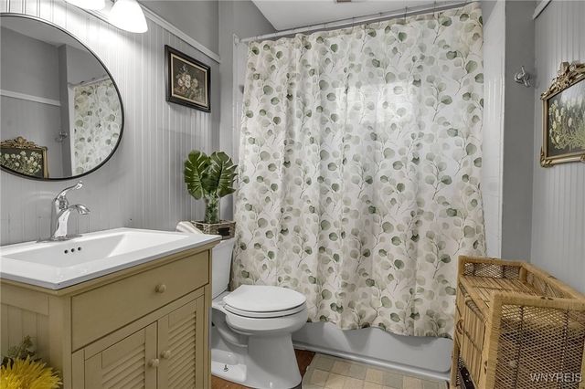 66 Highland Avenue, Hamburg, NY 14075