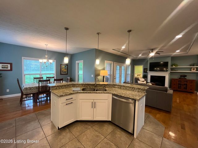 104 Antler Ct, Elizabethtown, KY 42701