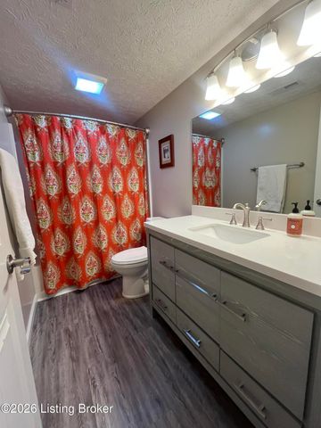 104 Antler Ct, Elizabethtown, KY 42701