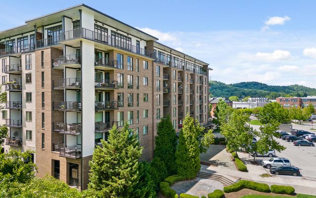200 Manufacturers Rd Apt 203, Chattanooga, TN 37405