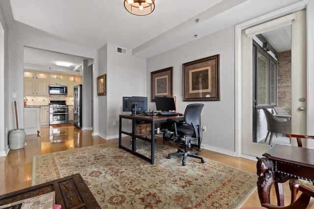 200 Manufacturers Rd Apt 203, Chattanooga, TN 37405