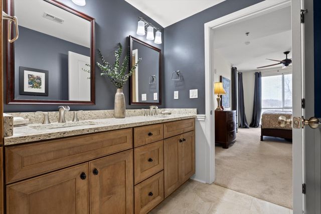 200 Manufacturers Rd Apt 203, Chattanooga, TN 37405