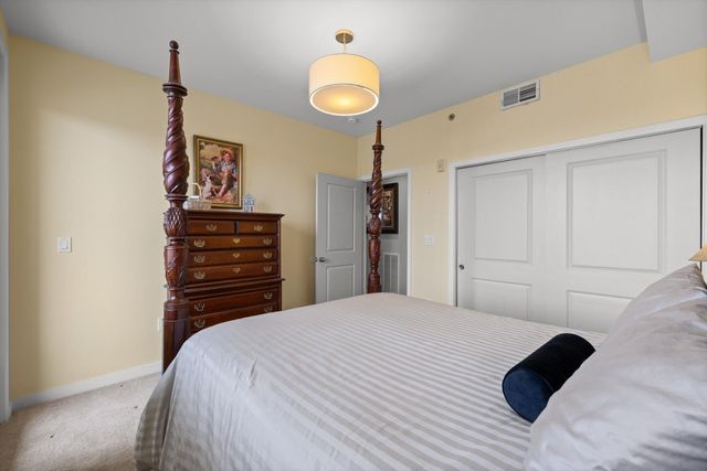 200 Manufacturers Rd Apt 203, Chattanooga, TN 37405