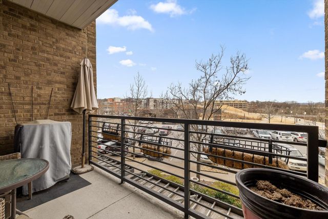 200 Manufacturers Rd Apt 203, Chattanooga, TN 37405