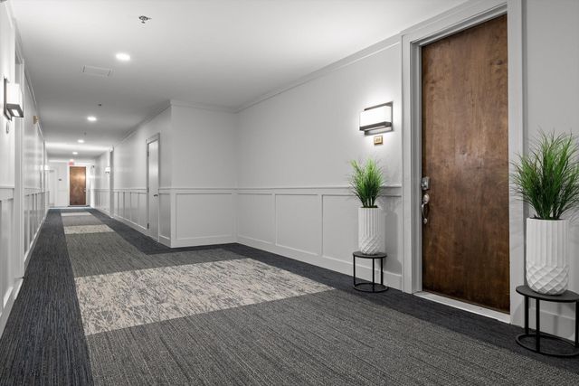 200 Manufacturers Rd Apt 203, Chattanooga, TN 37405