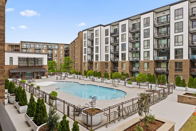 200 Manufacturers Rd Apt 203, Chattanooga, TN 37405