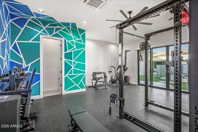 5770 S LOBACK Lane, Gilbert, AZ 85298