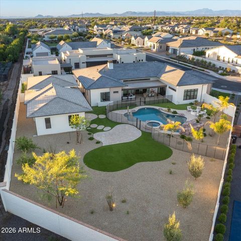 5770 S LOBACK Lane, Gilbert, AZ 85298