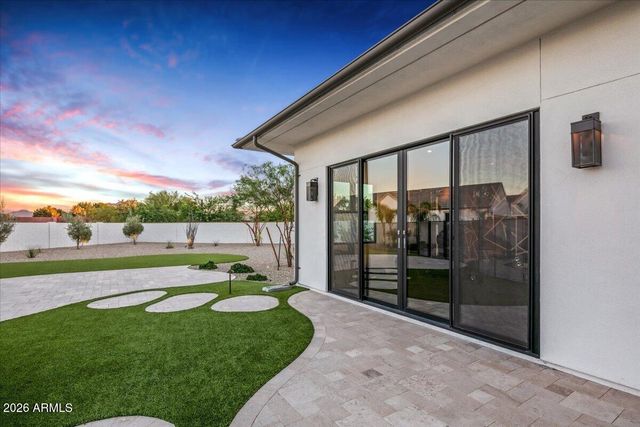 5770 S LOBACK Lane, Gilbert, AZ 85298