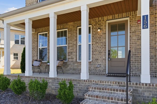 156 Nearwater Place, Hendersonville, TN 37075