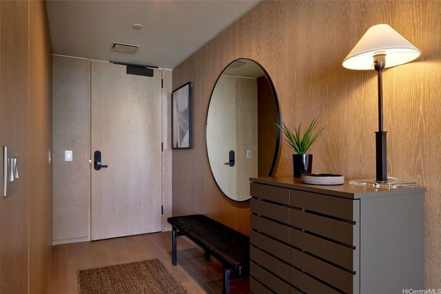 1000 Auahi Street PH 4113, Honolulu, HI 96814