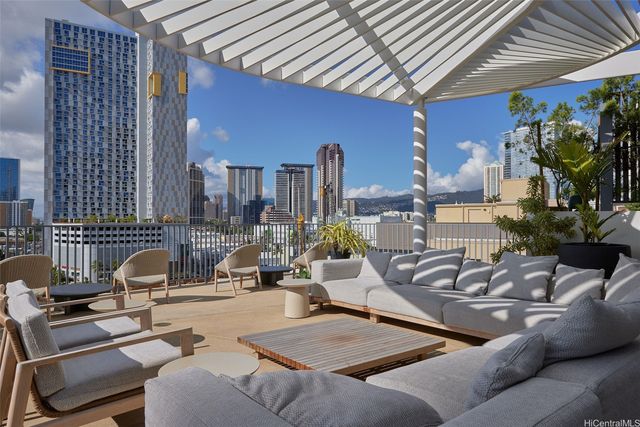 1000 Auahi Street PH 4113, Honolulu, HI 96814