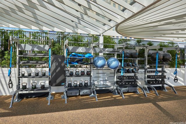 1000 Auahi Street PH 4113, Honolulu, HI 96814