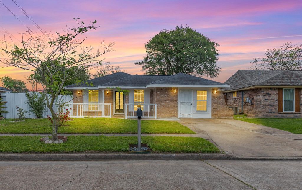 1035 Forestburg Drive, Houston, TX 77038