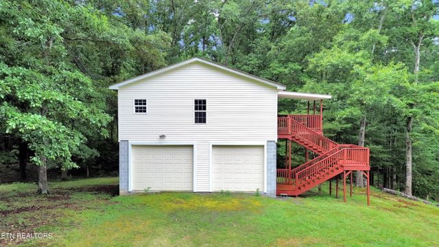 865 Ewing Rd, Spring City, TN 37381