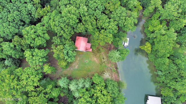 865 Ewing Rd, Spring City, TN 37381