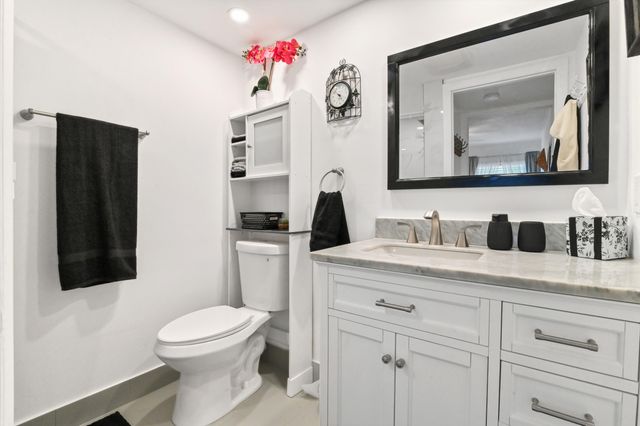 389 Capri, Delray Beach, FL 33484