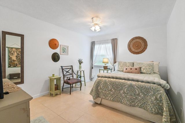 389 Capri, Delray Beach, FL 33484