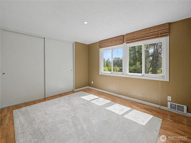 39428 200th Avenue SE, Auburn, WA 98092